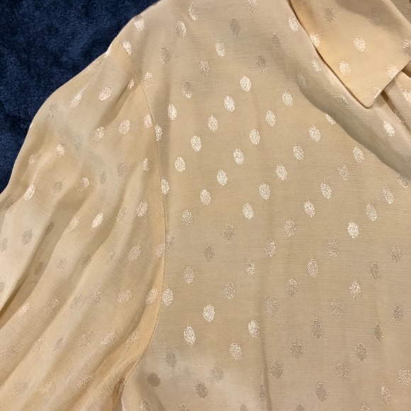 H&M Trend Yellow Gold Button Down Blouse Shirt Top Long Sleeve Polka Dot 4 US - Picture 4 of 16
